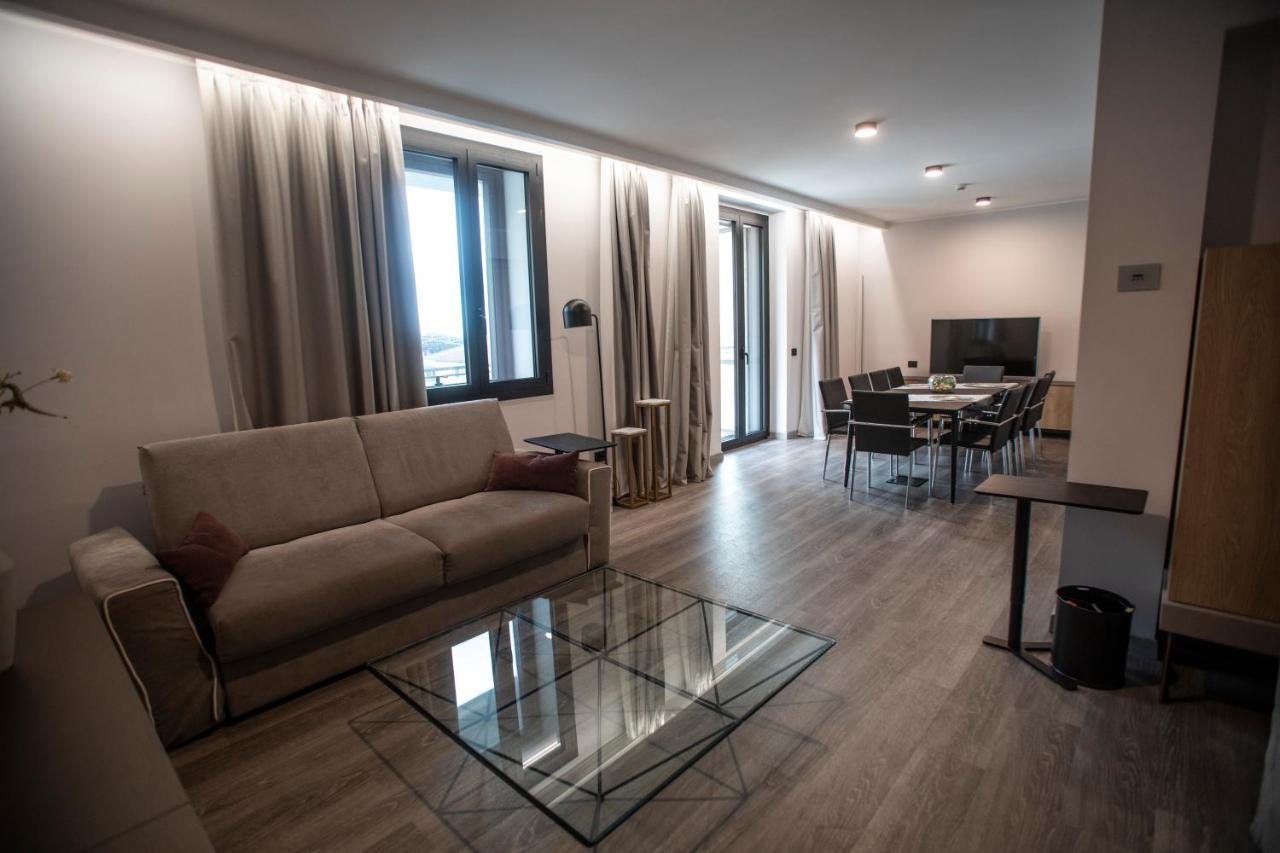 Novotel Parma Centro Esterno foto